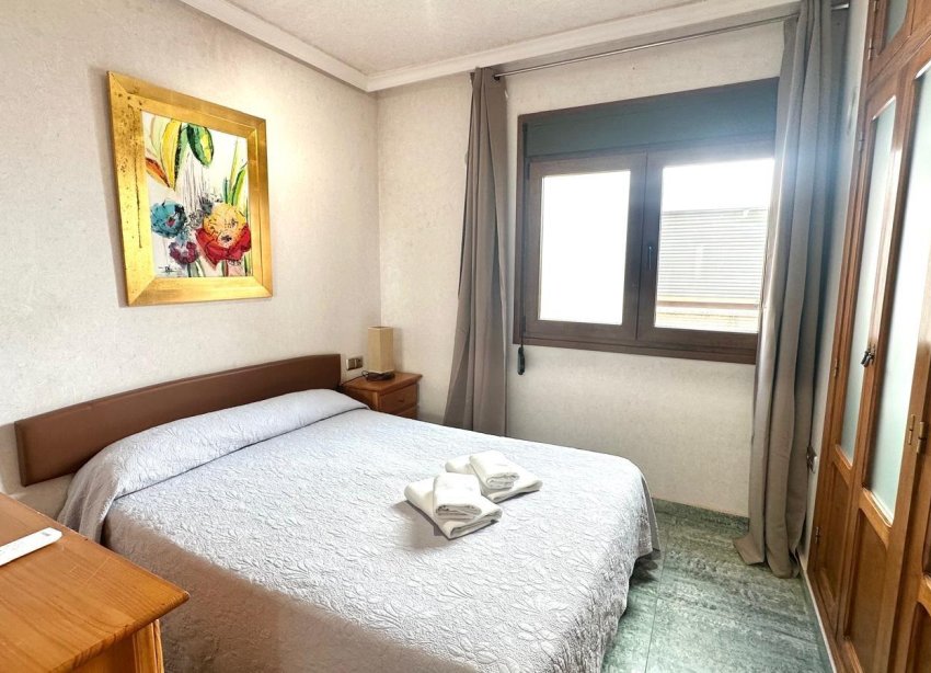 Resale - Apartment / Duplex - Torrevieja