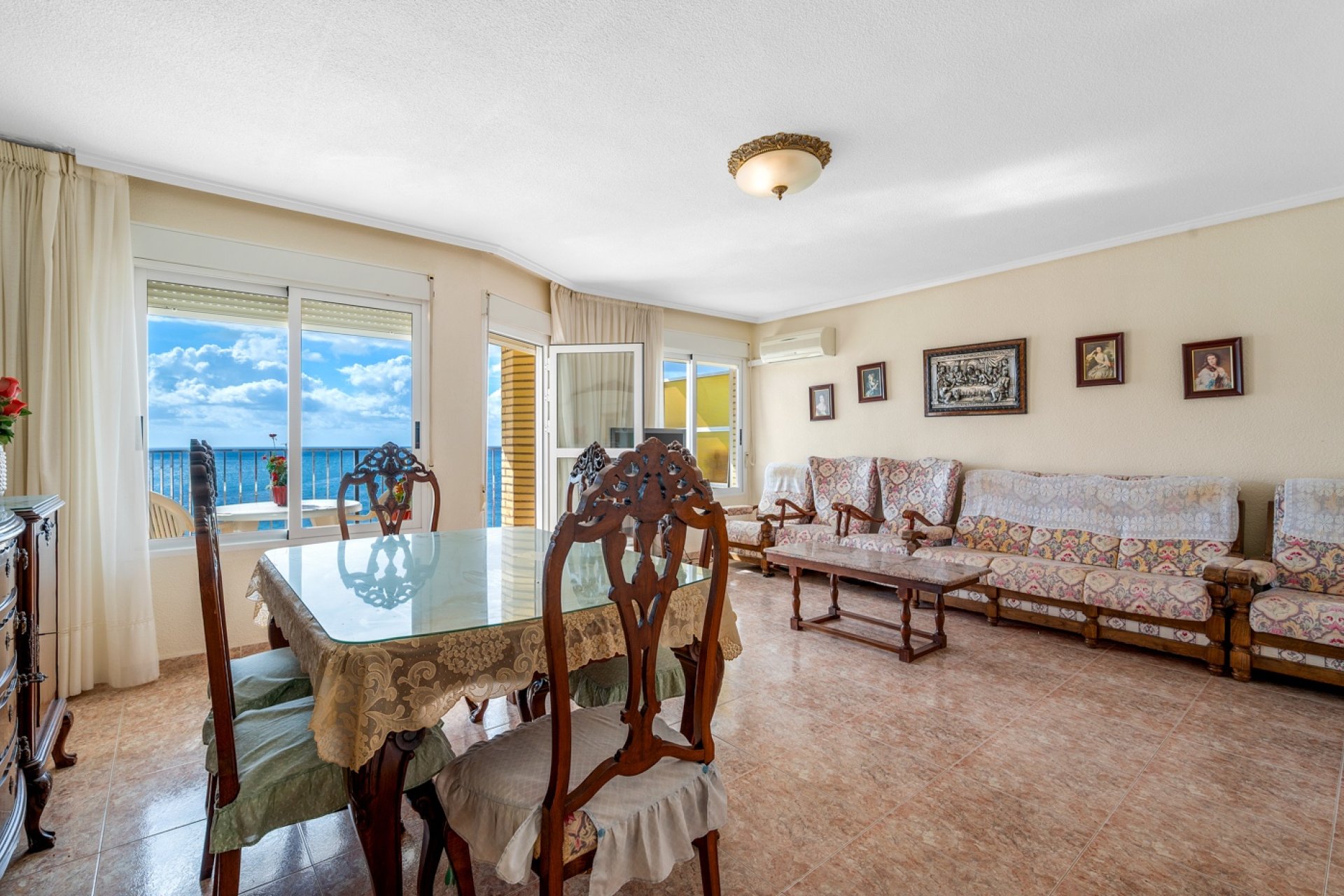 Resale - Apartment / Duplex - Torrevieja