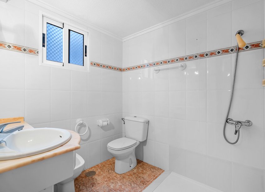 Resale - Apartment / Duplex - Torrevieja