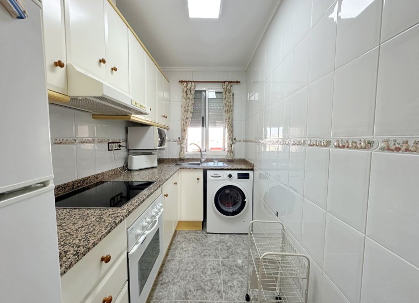 Resale - Apartment / Duplex - Torrevieja