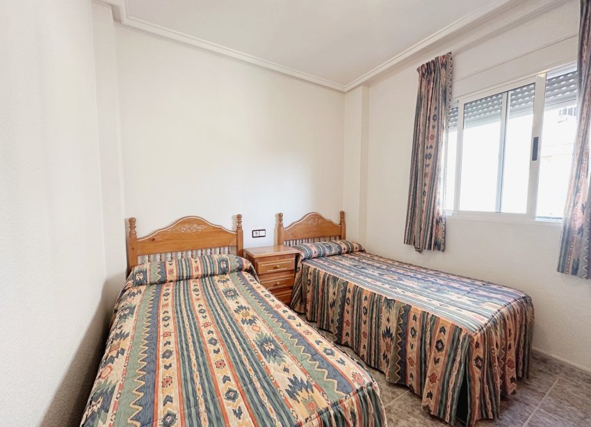 Resale - Apartment / Duplex - Torrevieja