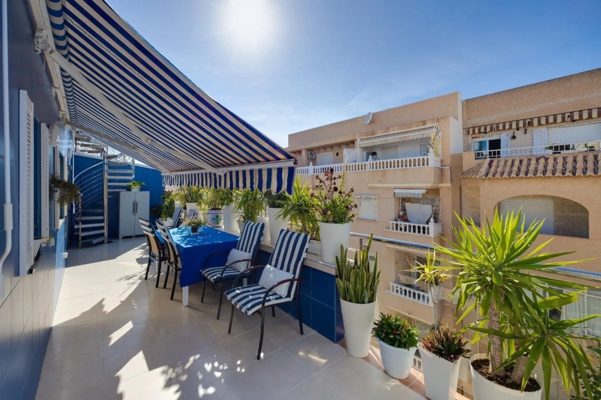 Resale - Apartment / Duplex - Torrevieja