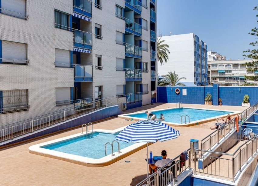 Resale - Apartment / Duplex - Torrevieja