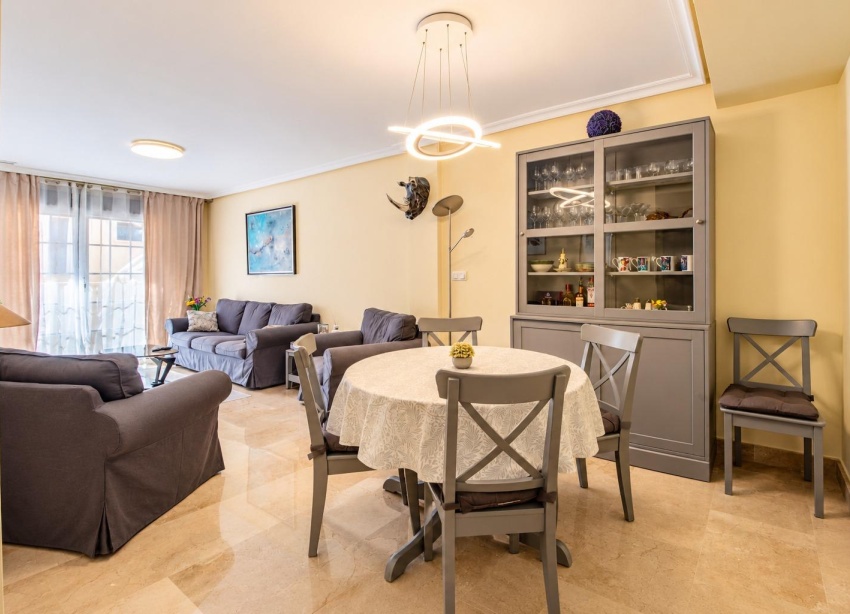 Resale - Apartment / Duplex - Torrevieja
