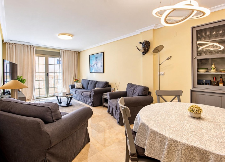 Resale - Apartment / Duplex - Torrevieja