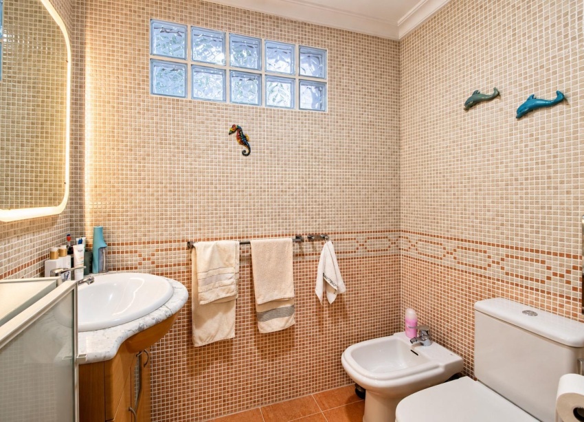 Resale - Apartment / Duplex - Torrevieja