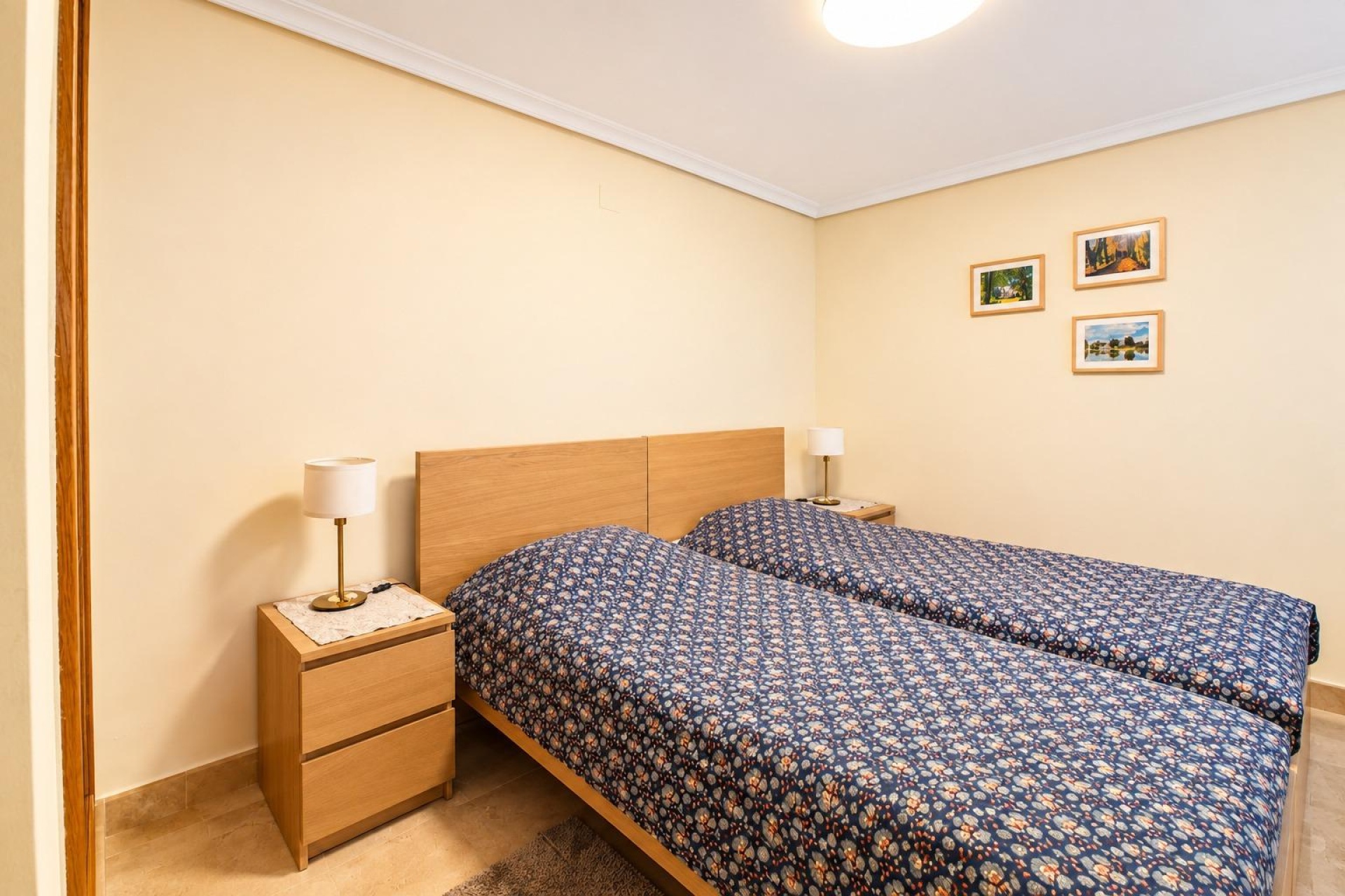 Resale - Apartment / Duplex - Torrevieja