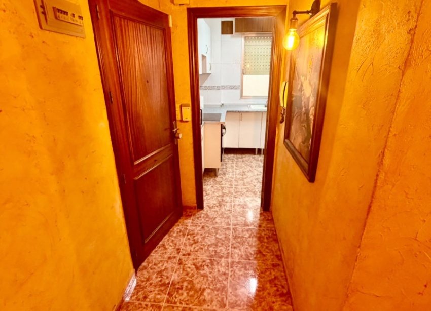 Resale - Apartment / Duplex - Torrevieja