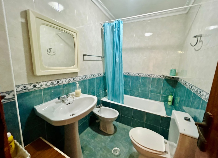 Resale - Apartment / Duplex - Torrevieja