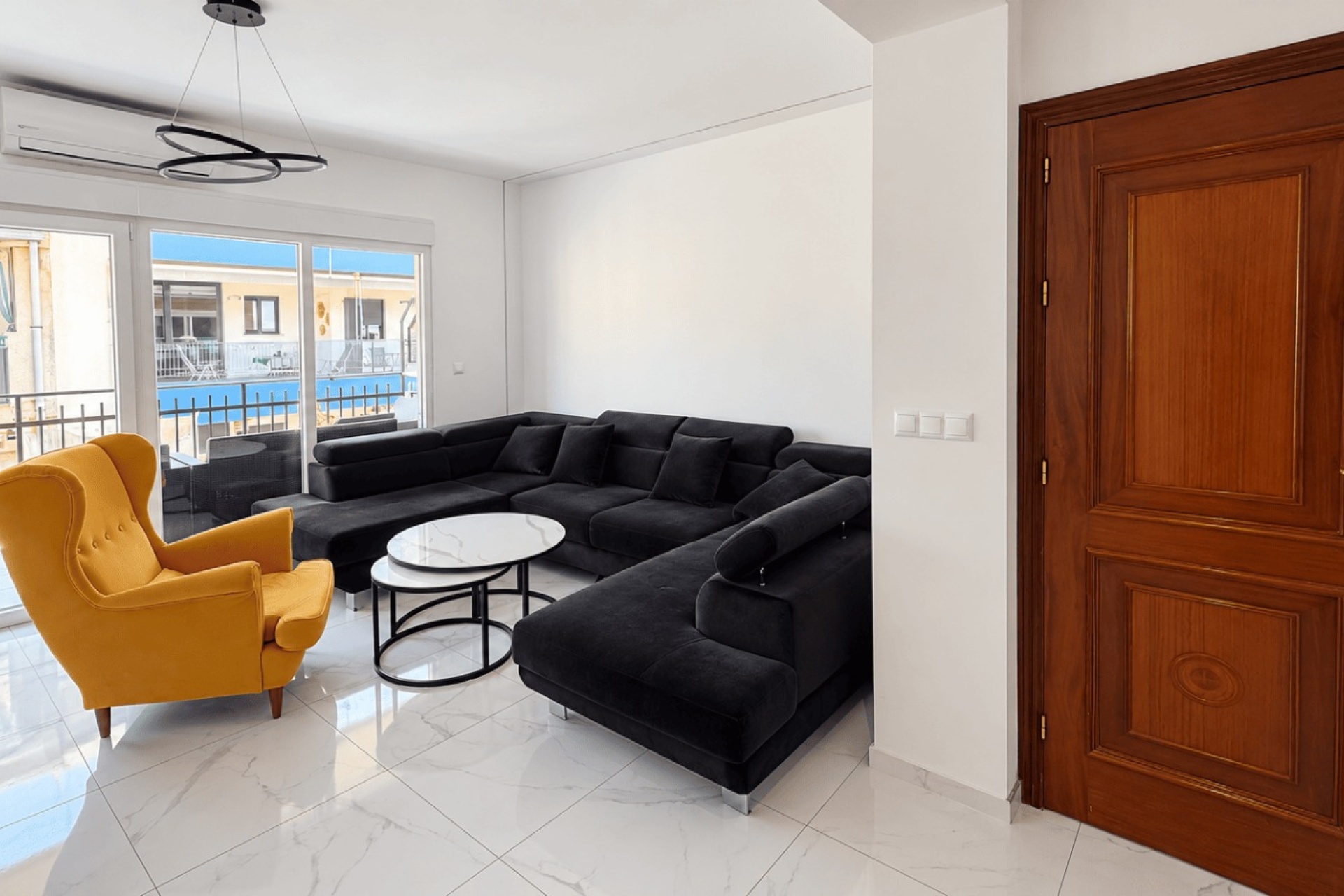 Resale - Apartment / Duplex - Torrevieja