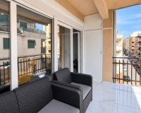 Resale - Apartment / Duplex - Torrevieja