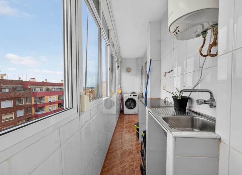 Resale - Apartment / Duplex - Torrevieja