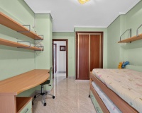 Resale - Apartment / Duplex - Torrevieja