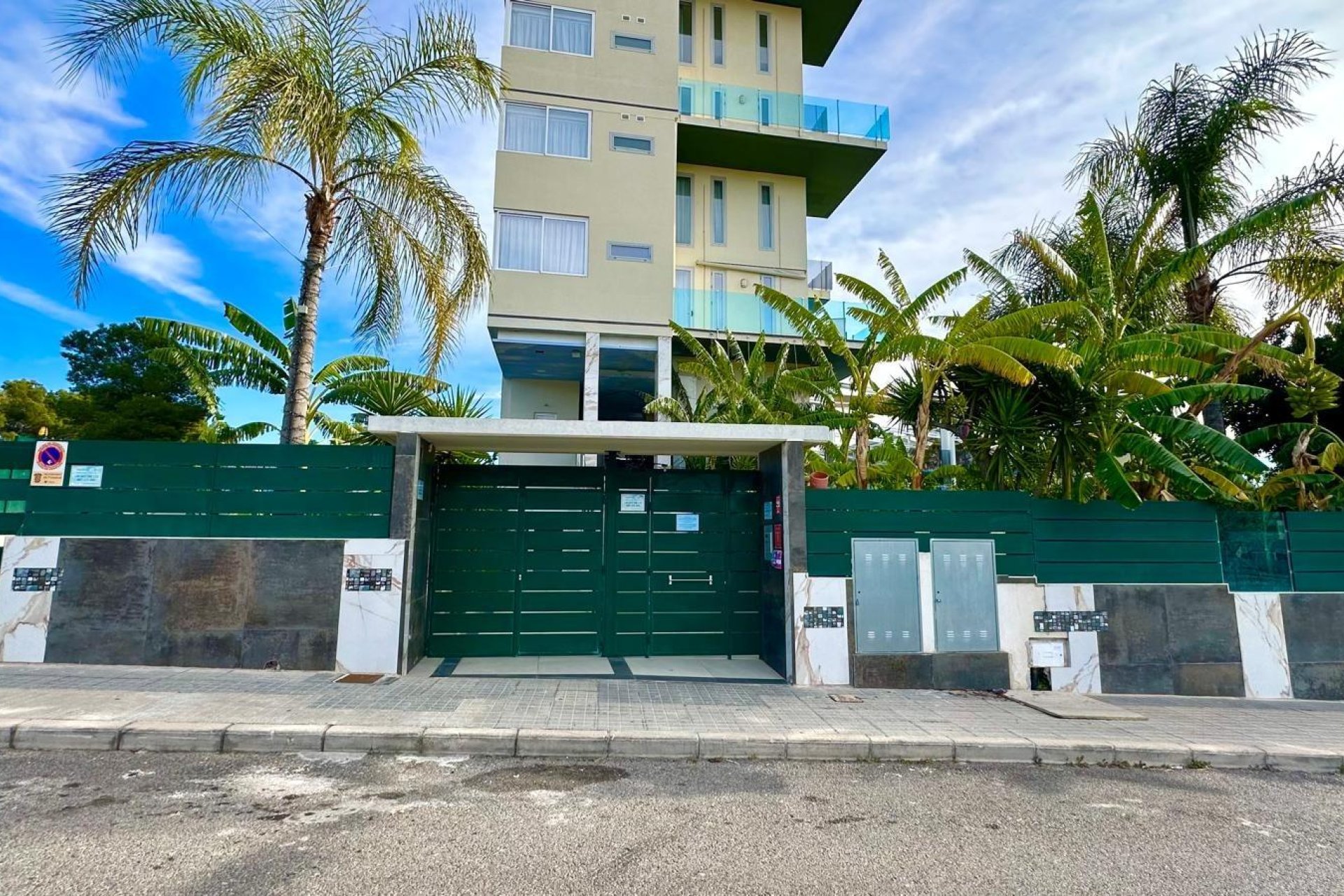 Resale - Apartment - Finestrat