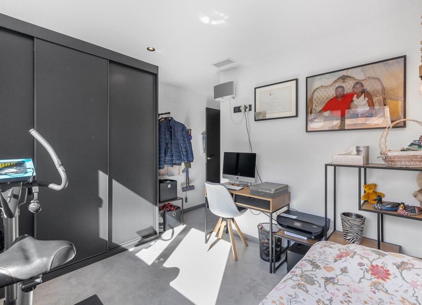 Resale - Apartment - Formentera del Segura - Pueblo 5