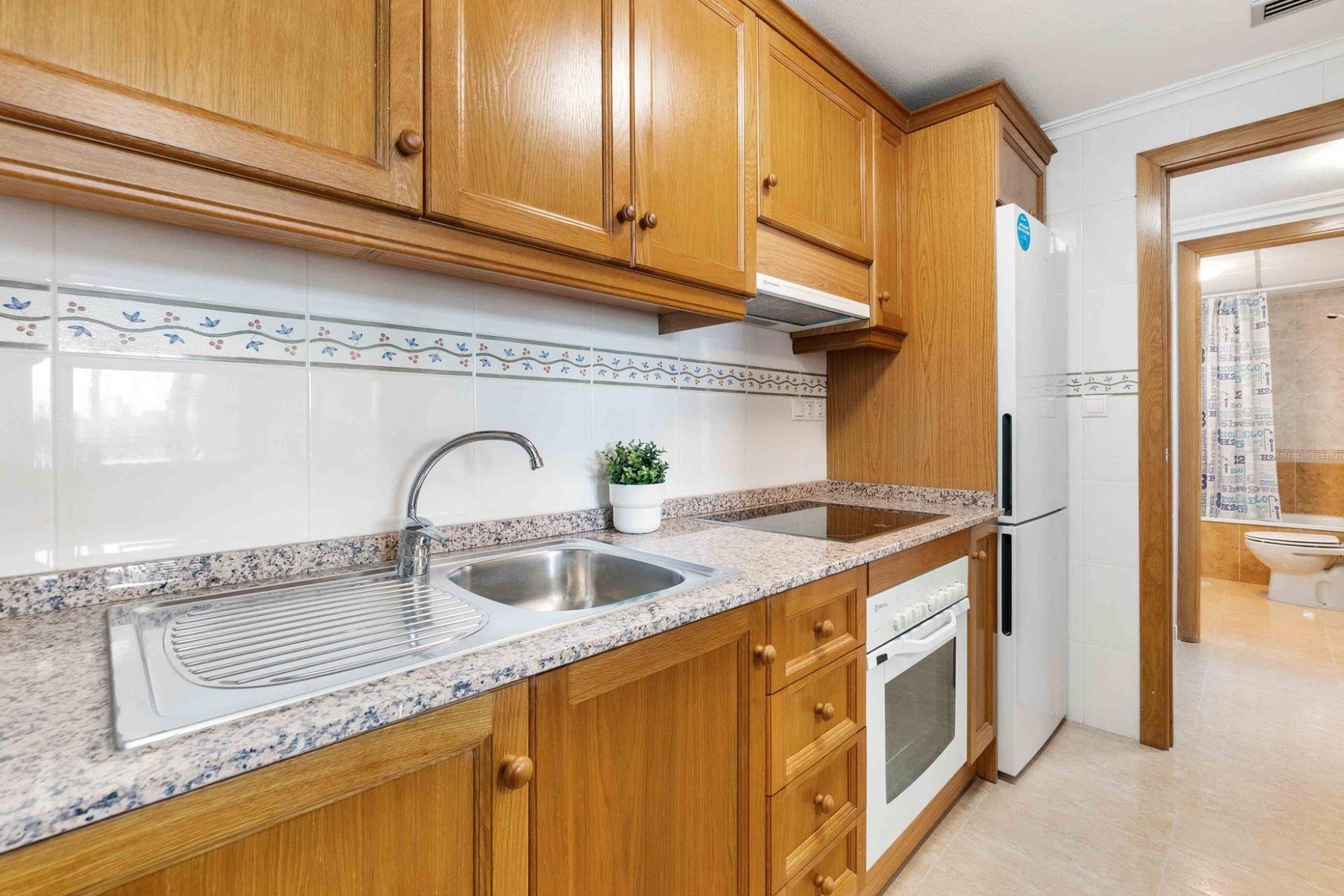 Resale - Apartment - Guardamar del Segura - CENTRO