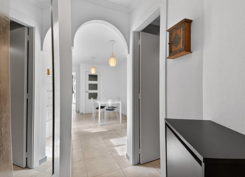 Resale - Apartment - Guardamar del Segura - CENTRO