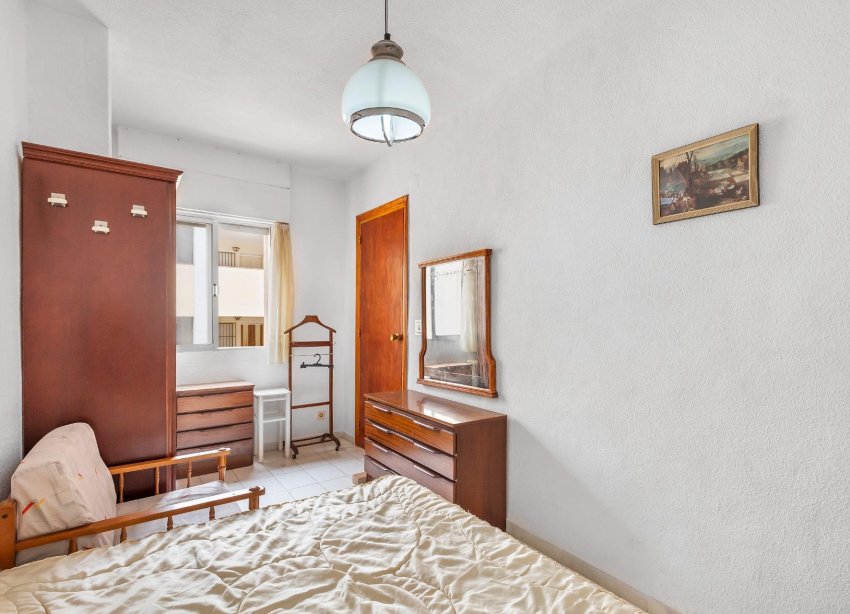 Resale - Apartment - Guardamar del Segura - Centro