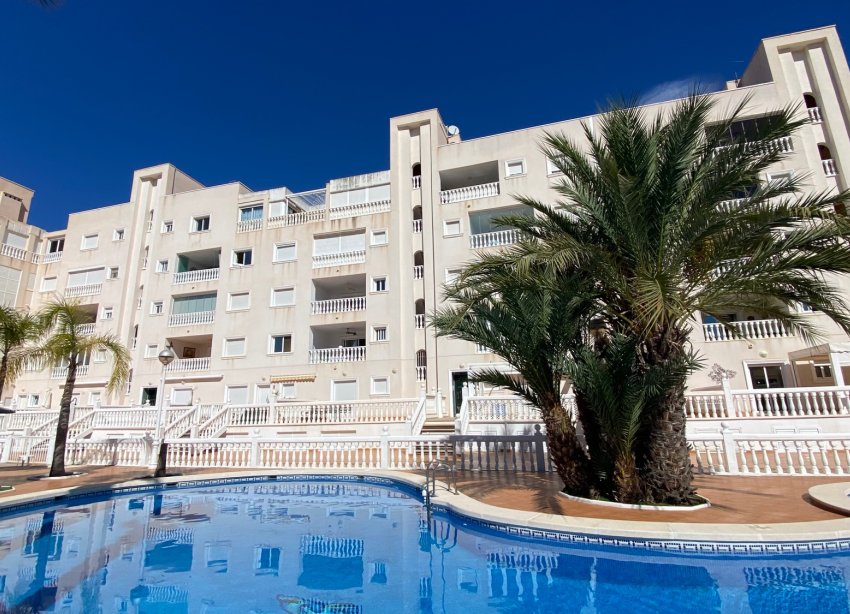 Resale - Apartment - Guardamar del Segura - El Edén