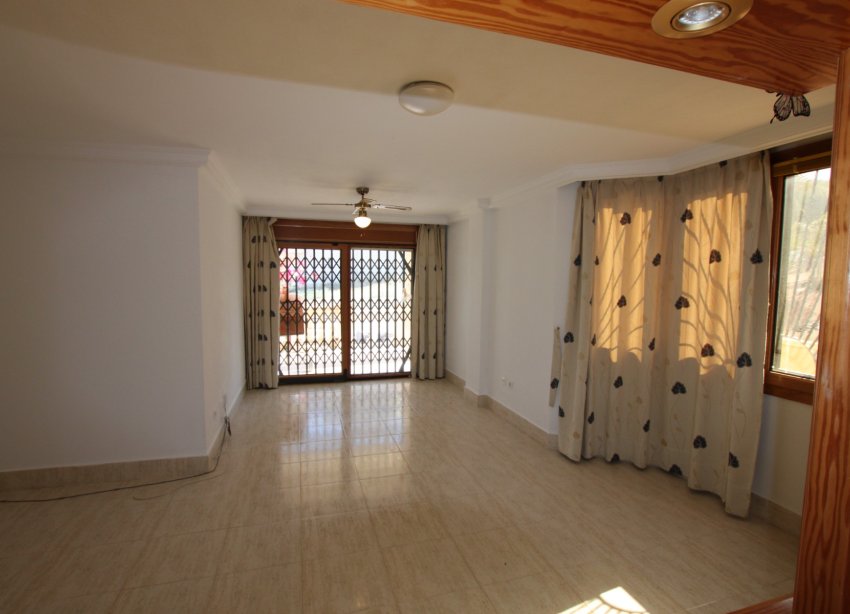 Resale - Apartment - Guardamar del Segura - El Moncayo