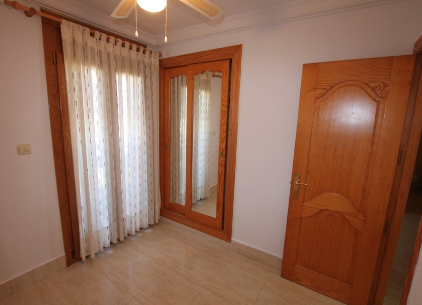 Resale - Apartment - Guardamar del Segura - El Moncayo