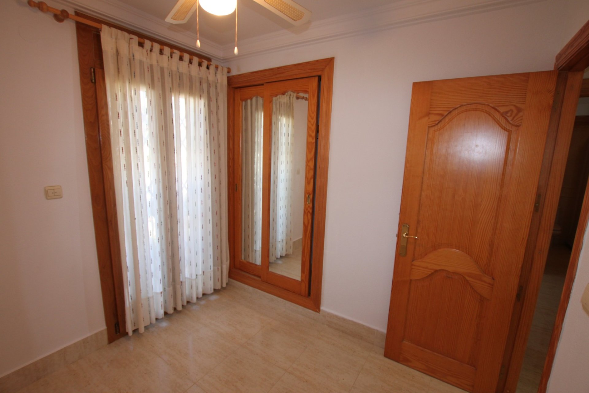 Resale - Apartment - Guardamar del Segura - El Moncayo