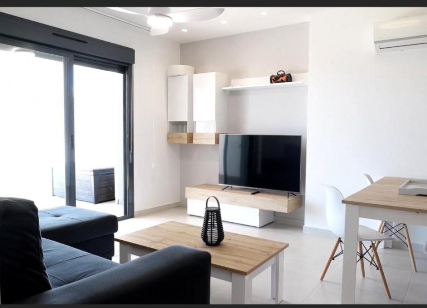 Resale - Apartment - Guardamar del Segura - EL RASO