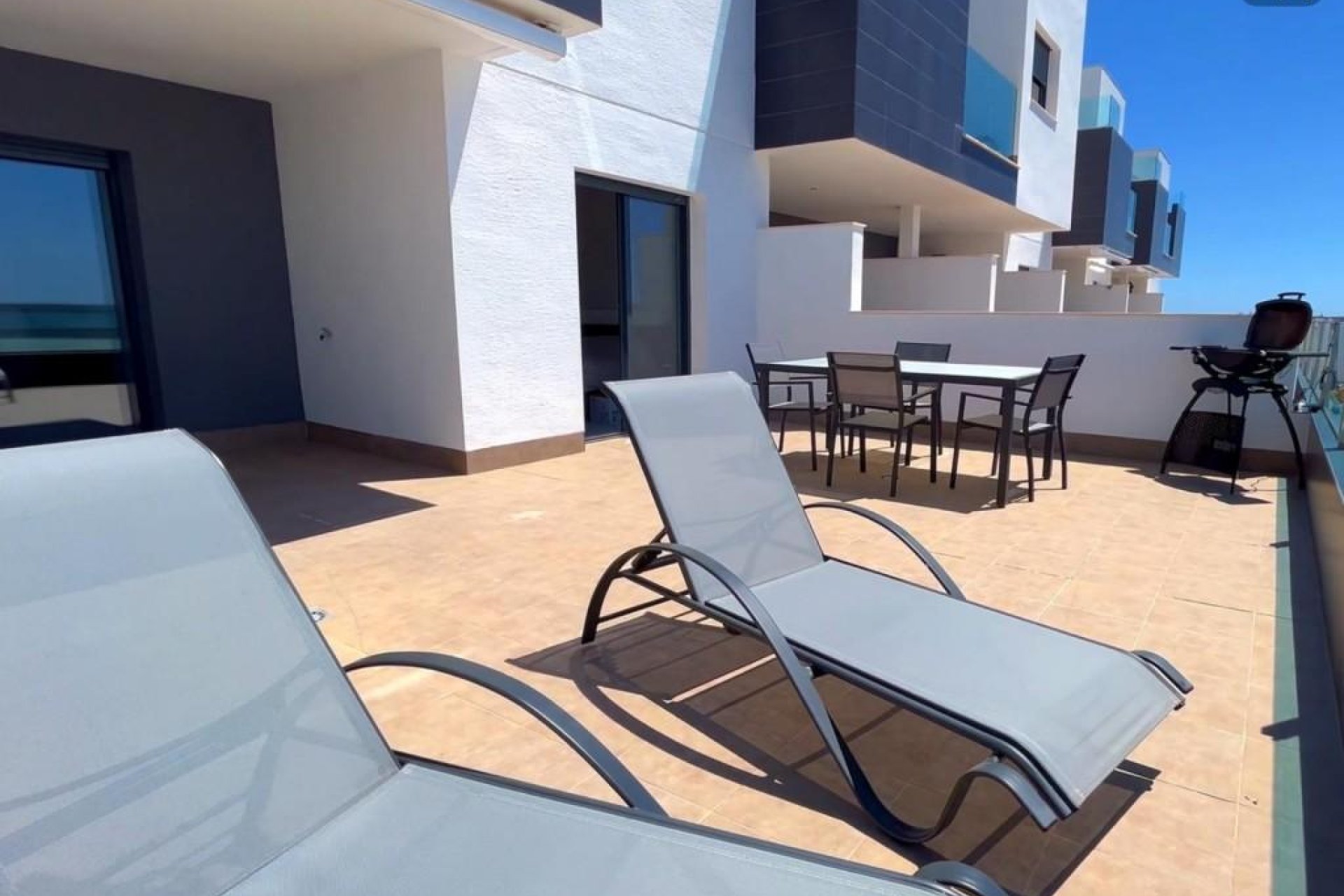 Resale - Apartment - Guardamar del Segura - EL RASO