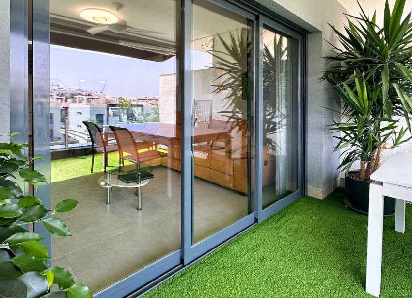 Resale - Apartment - Guardamar del Segura - El Raso