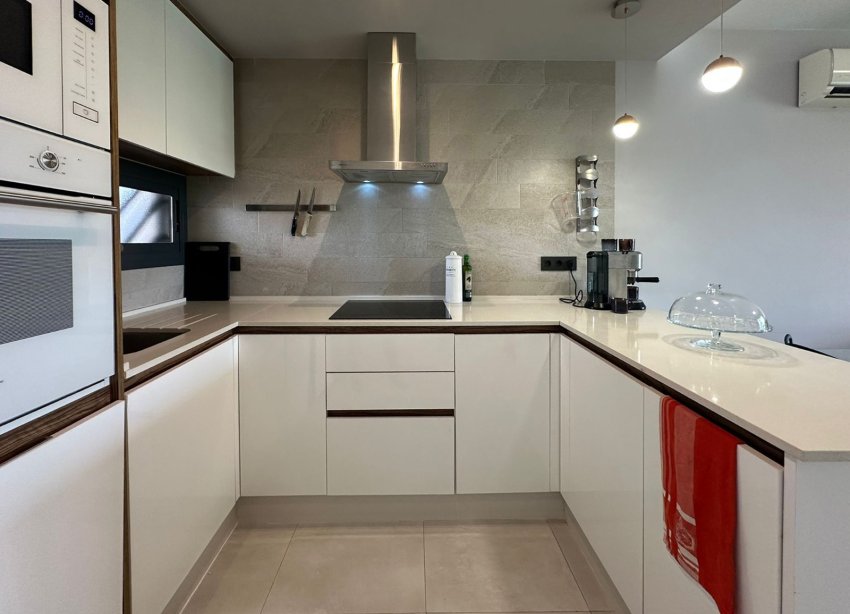 Resale - Apartment - Guardamar del Segura - El Raso