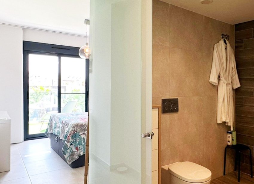 Resale - Apartment - Guardamar del Segura - El Raso