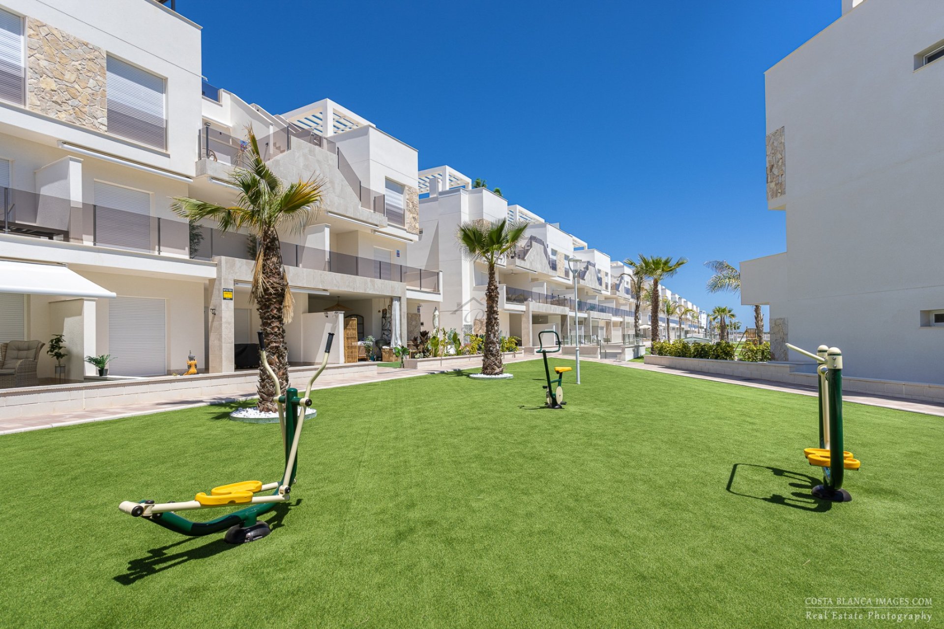 Resale - Apartment - Guardamar del Segura - El Raso