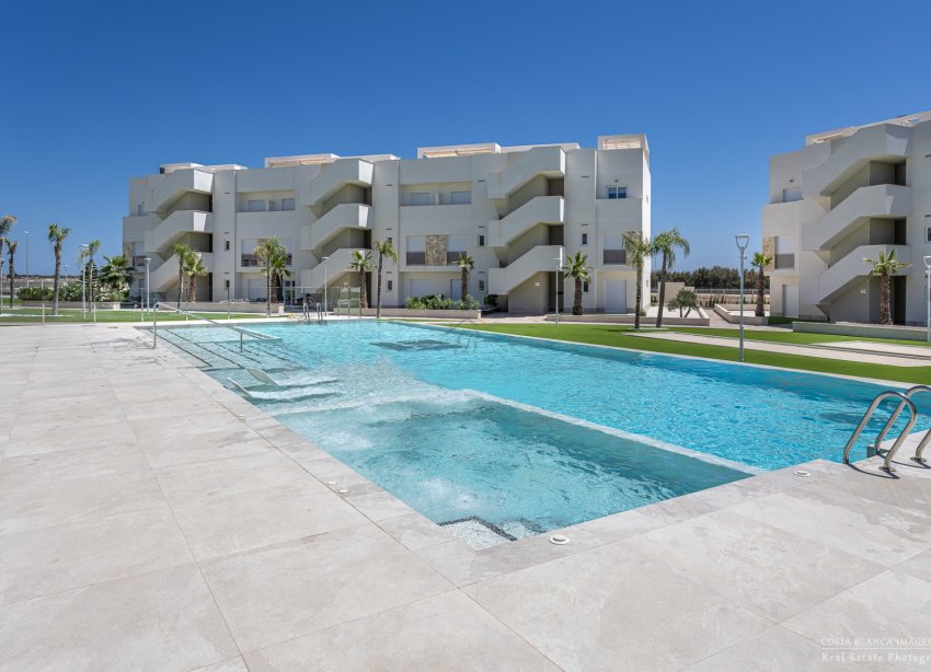 Resale - Apartment - Guardamar del Segura - El Raso