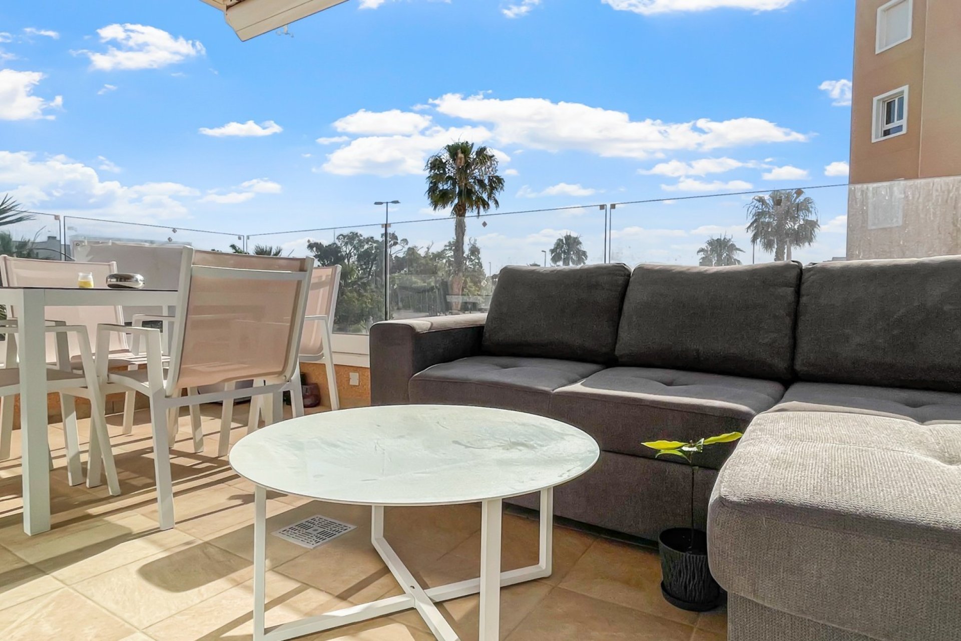 Resale - Apartment - Guardamar del Segura - El Raso