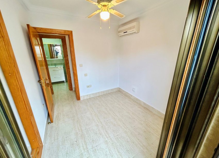 Resale - Apartment - Guardamar del Segura - Guardamar