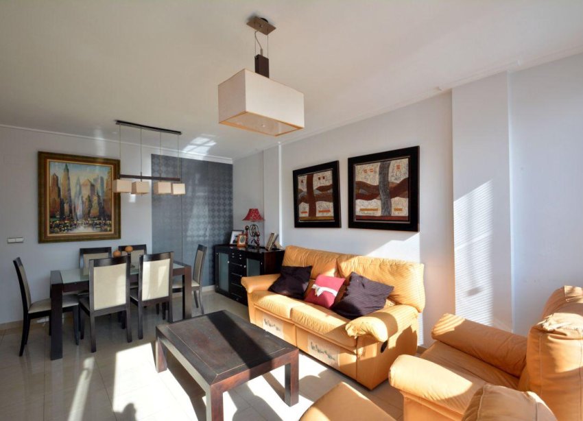 Resale - Apartment - Guardamar del Segura - Pueblo