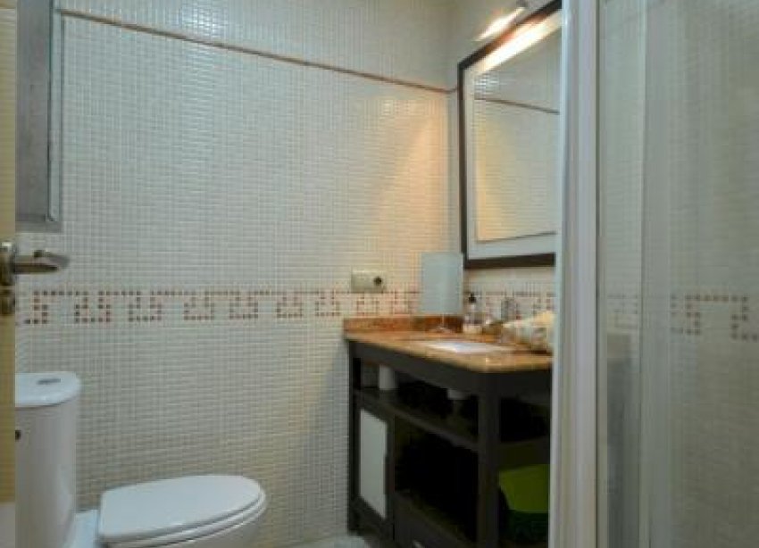 Resale - Apartment - Guardamar del Segura - Pueblo