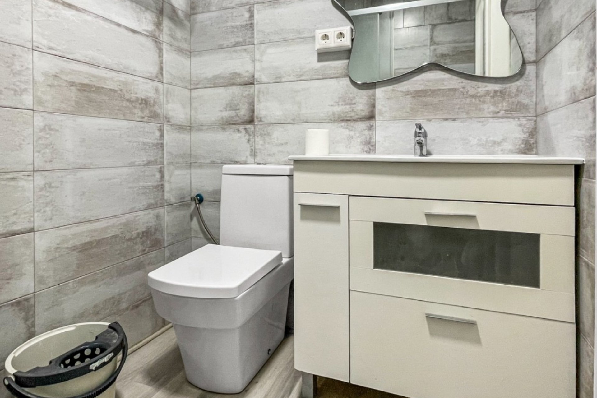 Resale - Apartment - Guardamar del Segura - Pueblo
