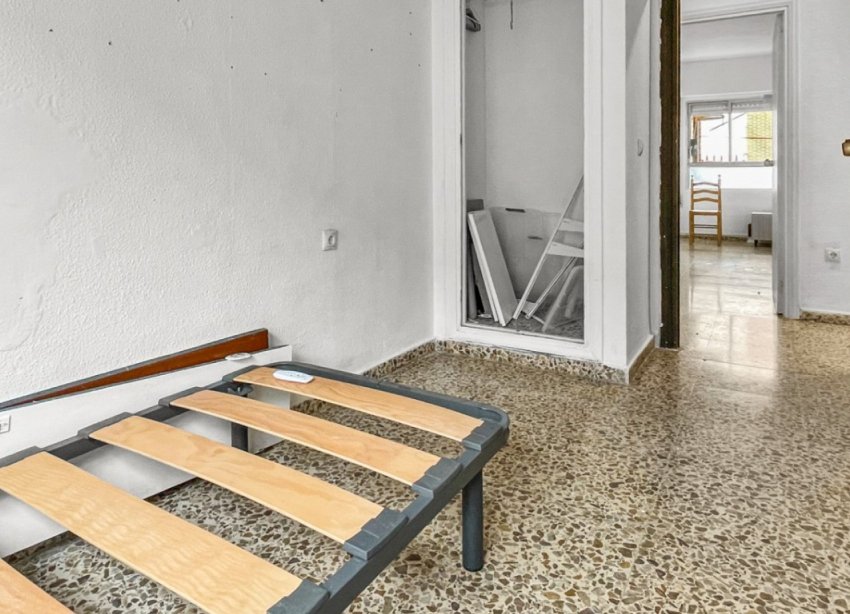 Resale - Apartment - Guardamar del Segura - Pueblo