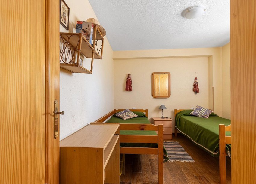 Resale - Apartment - Guardamar del Segura - Urb. pinomar