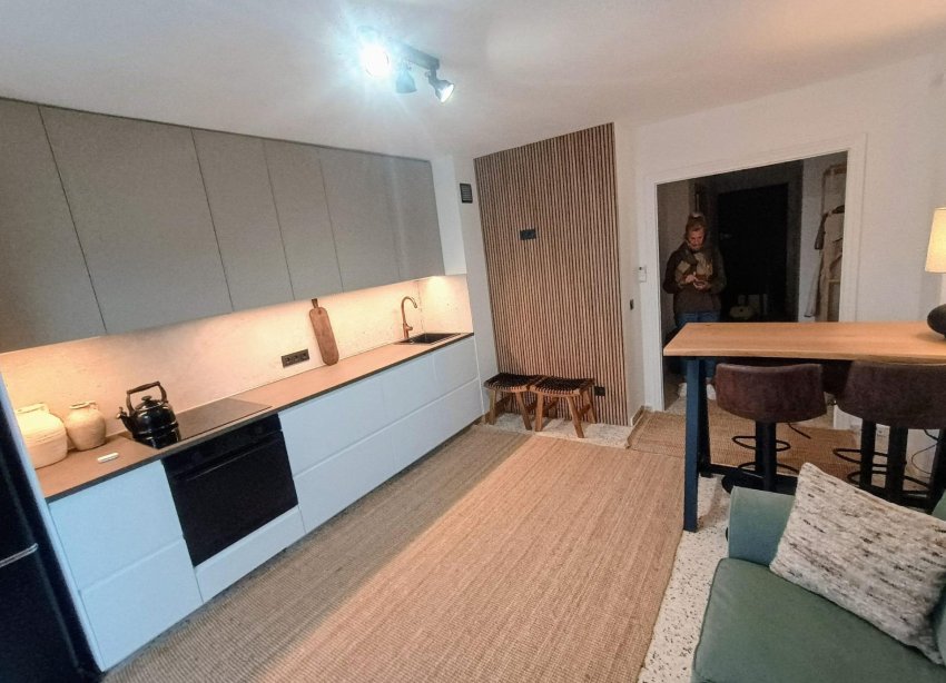Resale - Apartment - Guardamar del Segura - Urbanizaciones