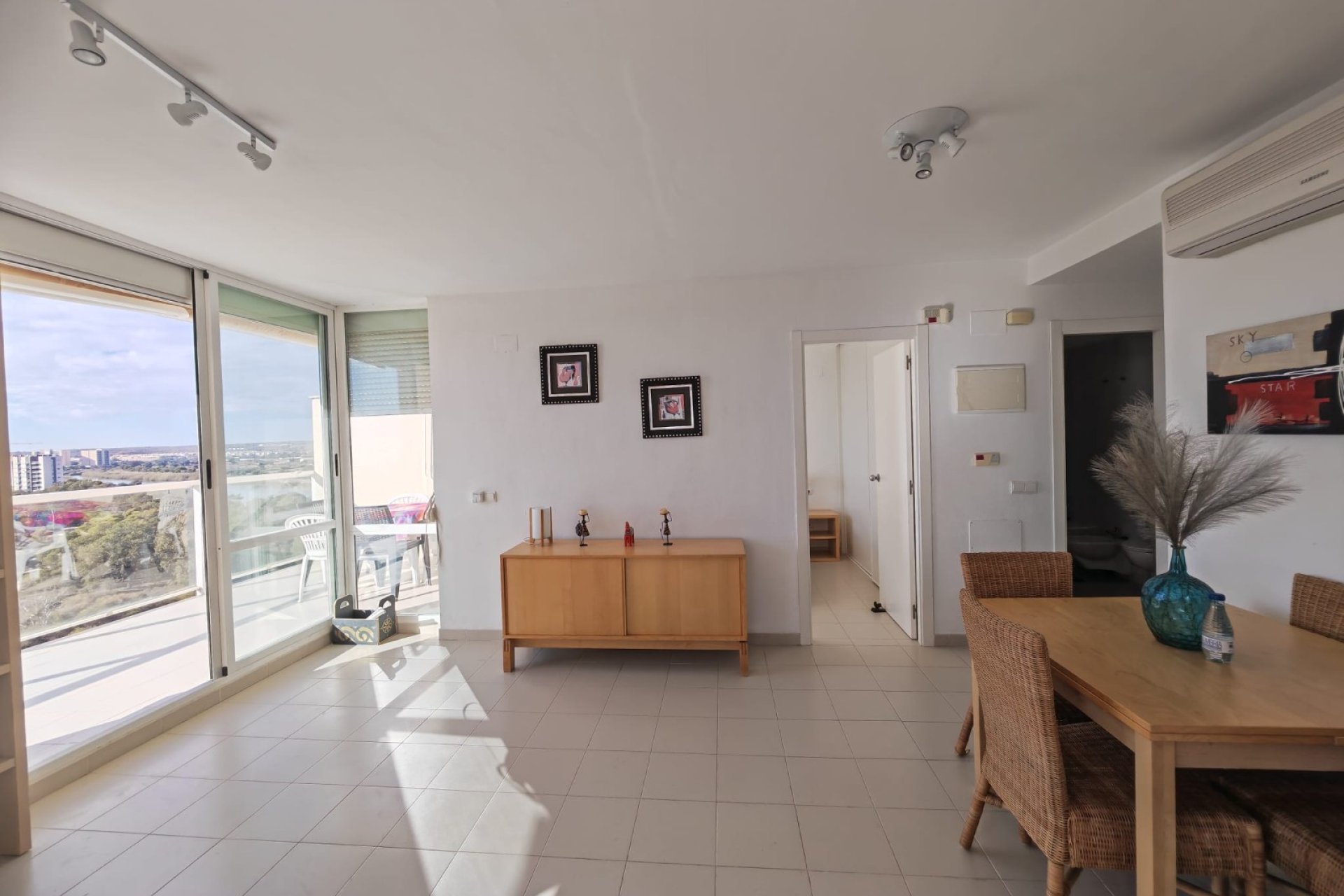 Resale - Apartment - Guardamar del Segura