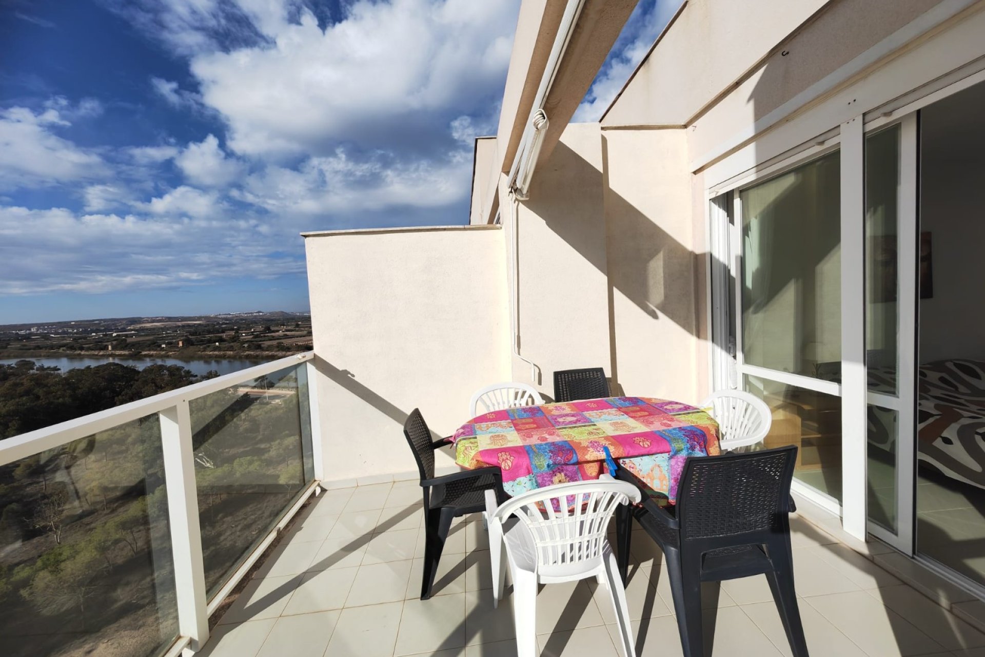 Resale - Apartment - Guardamar del Segura