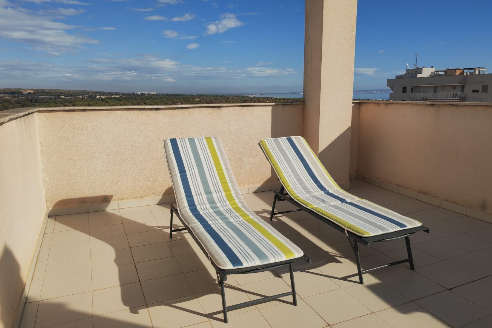 Resale - Apartment - Guardamar del Segura