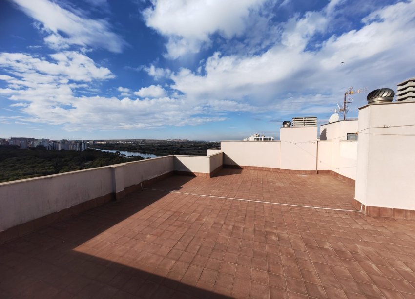 Resale - Apartment - Guardamar del Segura