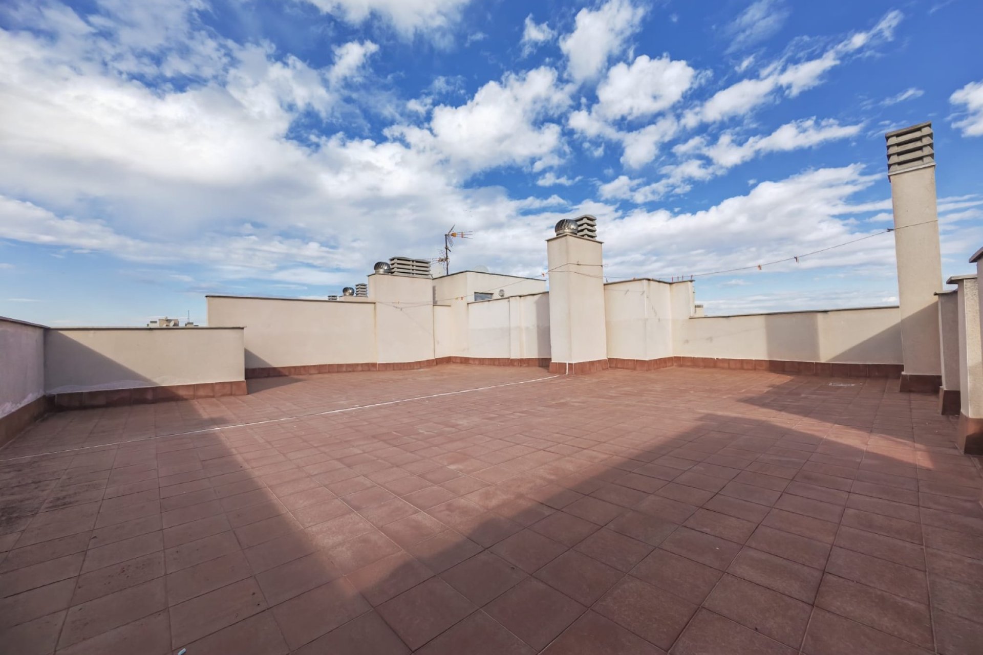 Resale - Apartment - Guardamar del Segura