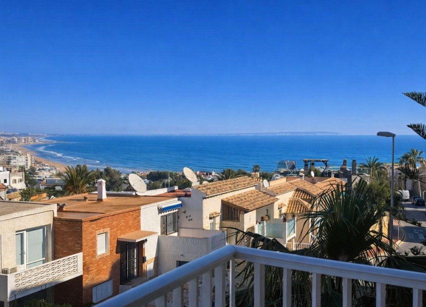 Resale - Apartment - ﻿Torrevieja (Alicante) - La Mata