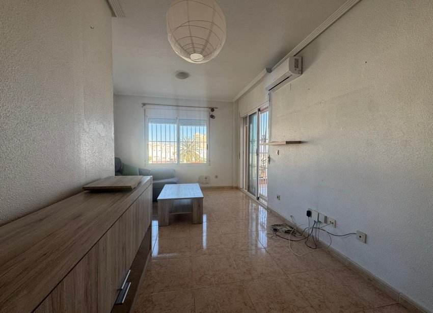 Resale - Apartment - ﻿Torrevieja (Alicante) - La Mata