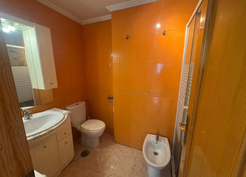 Resale - Apartment - ﻿Torrevieja (Alicante) - La Mata