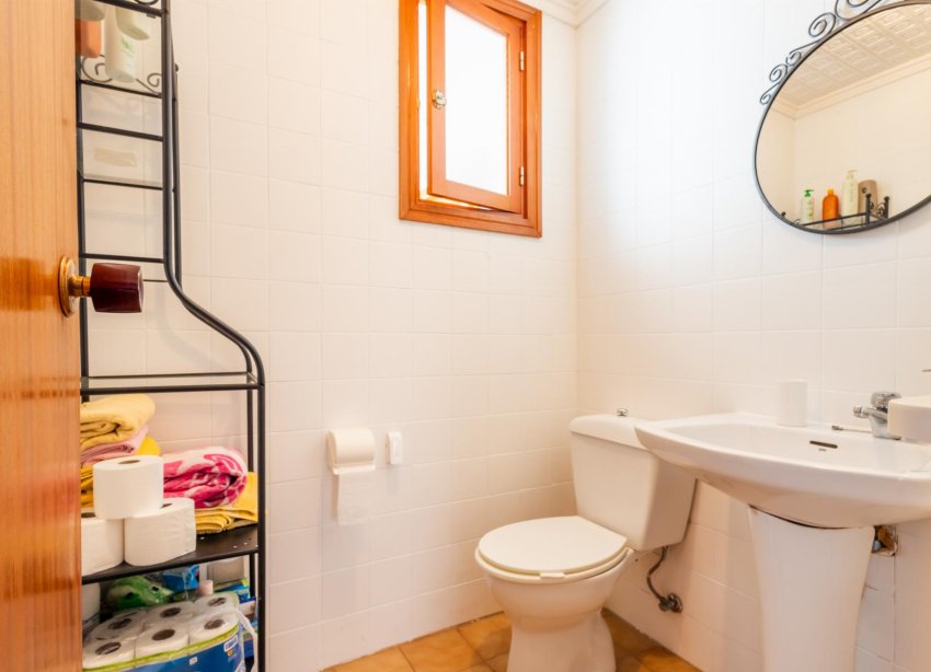 Resale - Apartment - ﻿Torrevieja (Alicante) - playa de los naufragos